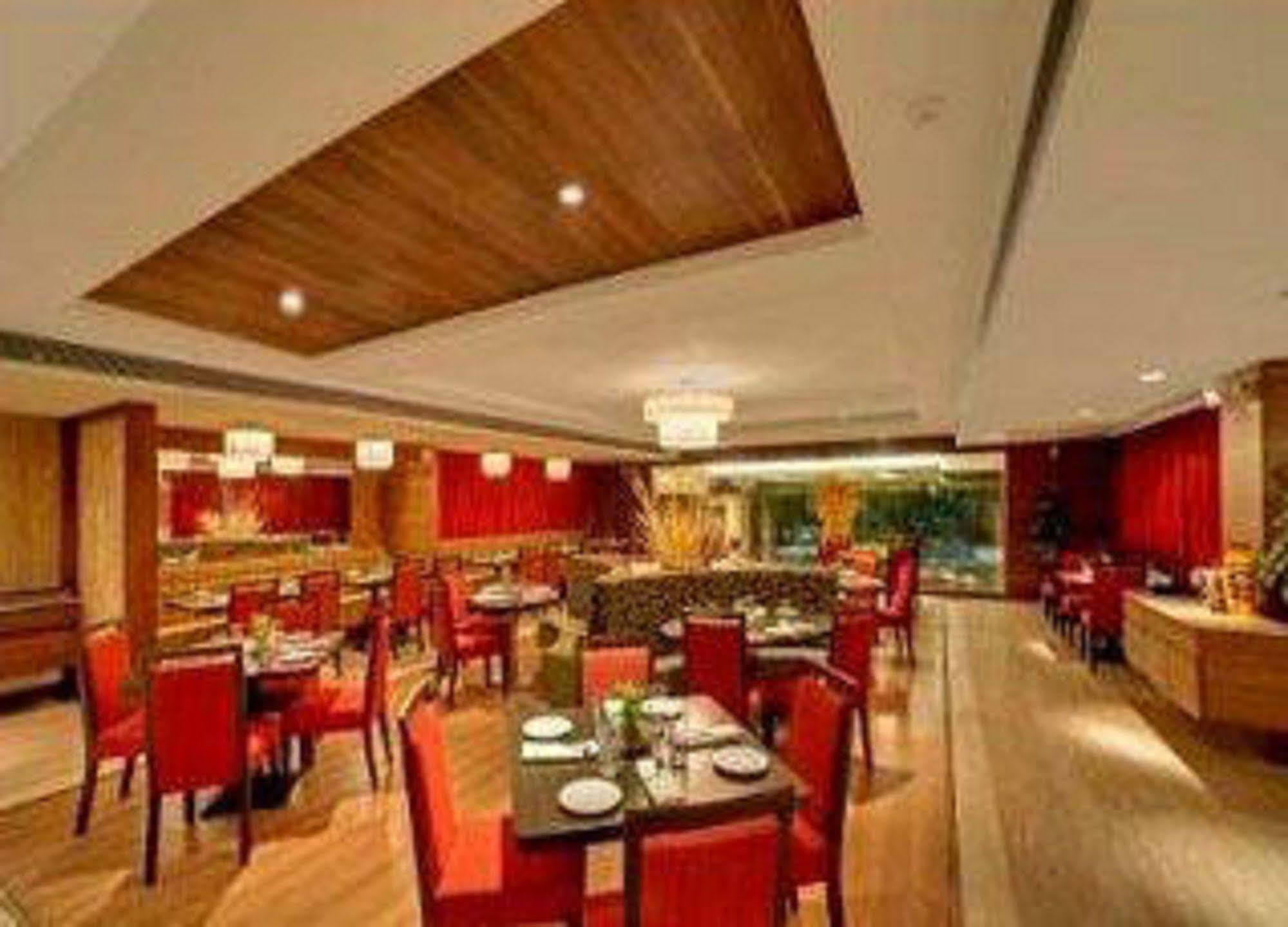 Ramada Ahmedabad Hotel Exterior photo